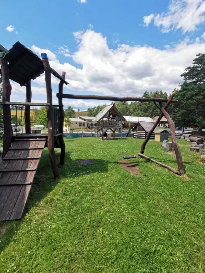 Stare Mesto  Cyklocamp Pod Landstejnem酒店 外观 照片